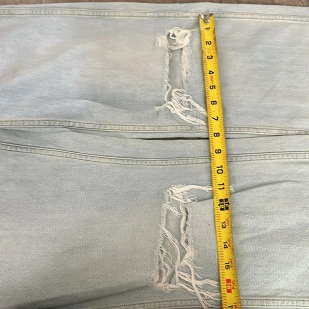 NWT Re/Done 90's High‎ Rise Loose Bleach Destroy 188-3WHRL Distressed size 29